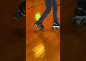 Fancy footwork 🛼🏁❤️ #shorts #skating #rollerskating #rollerskates #canton #northcanton #rollerrink
