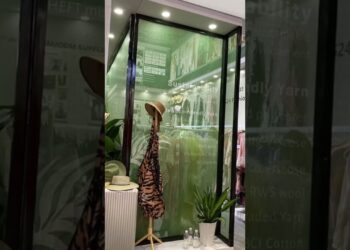 Heft-Allbest Design at the Canton Fair #womensclothing #fashion #beachattire