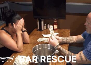 Ann Arbor Sports Bar Is Sinking – Bar Rescue, Season 4