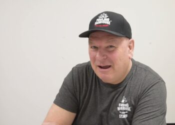 New Ypsilanti Fowling Warehouse combines best of football and bowling