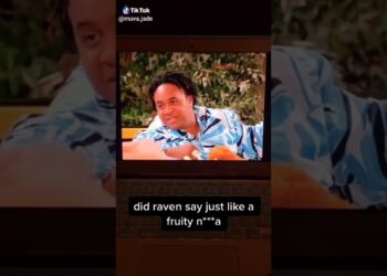 Raven Symone say the N-Word on That's so raven
