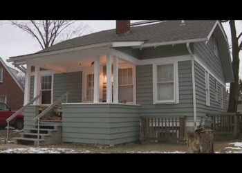 Elderly man beaten outside of his Ann Arbor home by suspects who claimed car trouble