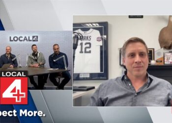 Detroit Sports+: Andy Dirks joins live to talk about Tigers spring training, upcoming season