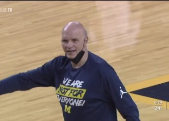 Michigan hosts Rutgers in first game of Juwan Howard's suspension