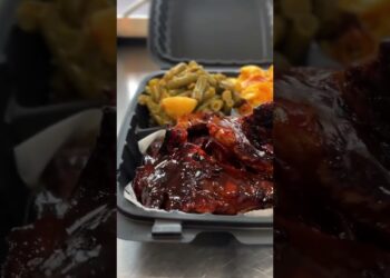 HOUSE OF MACARONI DETROIT FOOD REVIEW #foodreview
