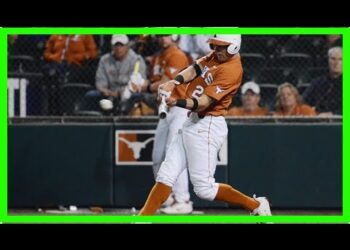 Breaking News | Clemens walks off in spectacular fashion, Texas closes in on Big 12 title