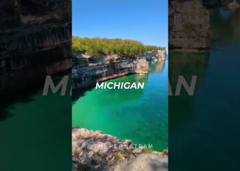 👉 SUBSCRIBE to stay up to date with news, real estate, events & everything Metro Detroit & Michigan!