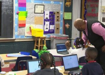 Detroit school working to lift up its community