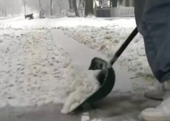 Snow came late in Ann Arbor and residents have been working to keep sidewalks clear