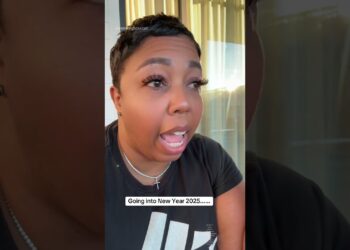 Lettin you know now🤣 #annwrightjoiner #funnymom #humor #funny #momhumor #momcomedy #funnyshorts
