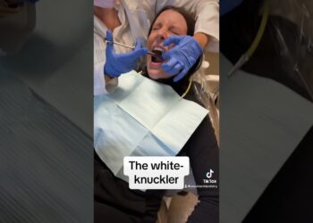 What Are Dental Injections Like? #dentist #dentalhygiene #dentaloffice