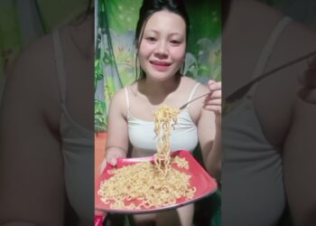 #Canton #yummy #subscribe #comedyfilms #eating