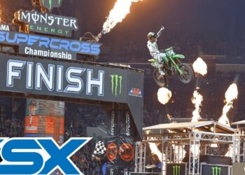 Supercross Round #9 250SX Highlights | Indianapolis, IN Lucas Oil Stadium | Mar 8, 2025