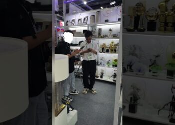 Canton Fair Day 2