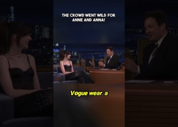 The Crowd Went Wild For Anne and Anna!