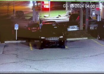 Rollover crash injures 3 in Ann Arbor