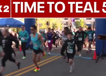 Time to Teal 5K Ovarian Cancer walk/run held