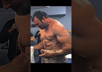 😱DEVON LARRATT BODY VS 💪BODY BUILDER [ARM WRESTLING]#trending #armwrestling #sports #devon