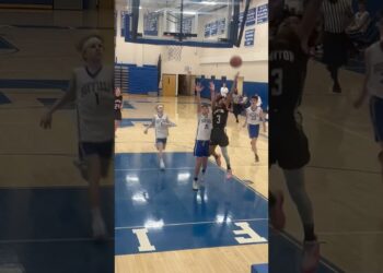 JD with the left hand lay up – Can vs Suf