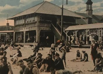 Newport: Gilded Age Fashion Capital