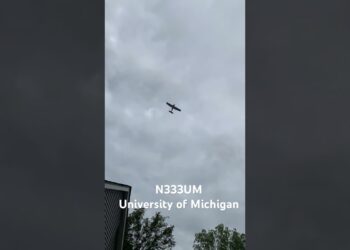 N333UM University of Michigan Flyers #AerialStalker #aviation #flying #generalaviation