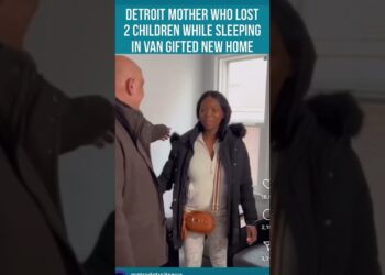 Detroit mother gets a new home 👀👀👀👀😏