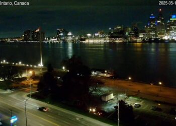 Live cam: Windsor, Ontario, Canada | Detroit Skyline, Michigan, USA