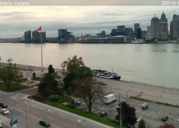 Live: Windsor, Ontario, Canada | Detroit Skyline, Michigan, USA