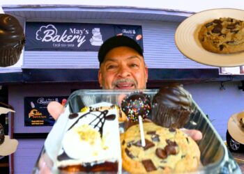 Visiting Taylor Michigans NEWEST Bakery/Country Store-Mays Bakery