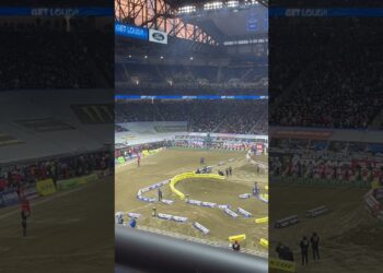 Detroit Supercross 450 Main Event Gate Drop