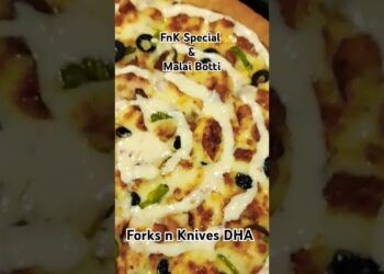 Forks n Knives DHA | Pizza | Special Flavour | Malai Bott |Forks n Knives Mall Road Lahore #shorts