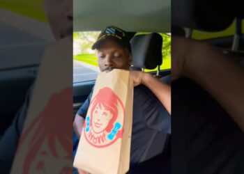 @Wendys Breakfast review. 7 out of 10. #foodie #foodreview #detroit #food #foodcritic #review