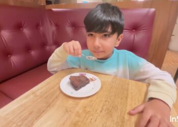 Join us on a flavorful adventure as we explore the best restaurants in town! 🍽️ #FoodTour