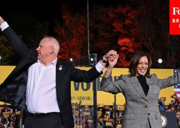 Kamala Harris And Tim Walz Warn Of 'Brutally Serious' Consequences Of Trump Winning | Full MI Rally