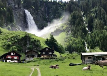 UNREAL SWITZERLAND: The land of the most beautiful villages 4k
