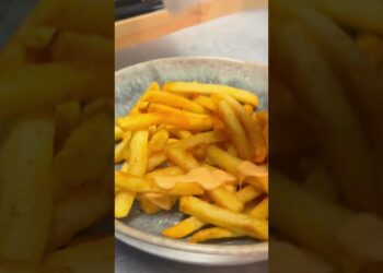 Now that's Bangin!!! 🐣🐥 #anarkitchen #anarkingston #AnarPizza #yummy #oldlondonroad #KT26QF #anar