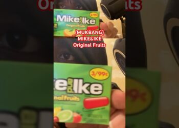 Eating MIKE & IKE Original Fruits in Detroit! RAW & UNCUT MUKBANG #mukbang #detroit #mikeandike