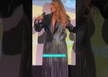 Blake Lively speaks about her experience filming Another Simple Favour #BlakeLively #AnnaKendrick