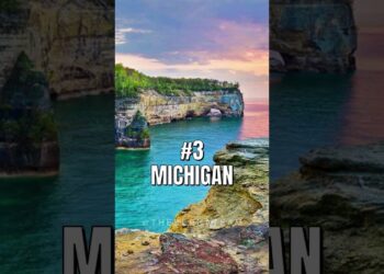👉 SUBSCRIBE to stay up to date with news, real estate, events & all things Metro Detroit & Michigan!