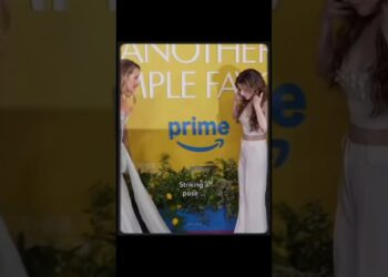 Anna Kendrick on Another simple Favor Premier #annakendrick