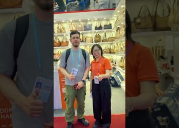 We are at Canton fair. Thank you for all the visit. My friends. #fashion #cantonfair2025 #handbag