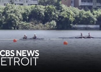 Washtenaw County's Ford Lake hosts Rowfest