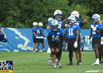 Video: First day of Detroit Lions 2025 training camp in Allen Park