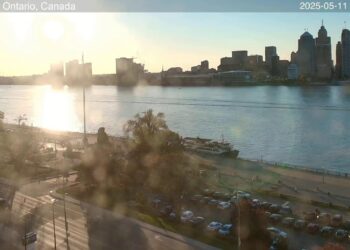2025-05-11 Morning | Windsor, Ontario, Canada | Detroit Skyline, Michigan, USA