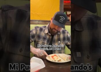 Mi Pueblo vs Armando’s Part 6 #mexicanfood #food #foodreview #detroit