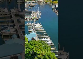 👉 SUBSCRIBE to stay up to date with news, real estate, events & all things Metro Detroit & Michigan!