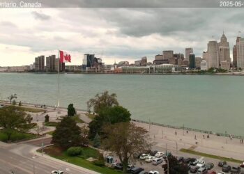 2025-05-17 Morning | Windsor, Ontario, Canada | Detroit Skyline, Michigan, USA