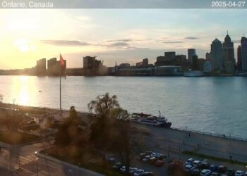 2025-04-27 Morning | Windsor, Ontario, Canada | Detroit Skyline, Michigan, USA