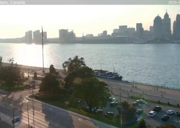 2025-07-15 Morning | Windsor, Ontario, Canada | Detroit Skyline, Michigan, USA
