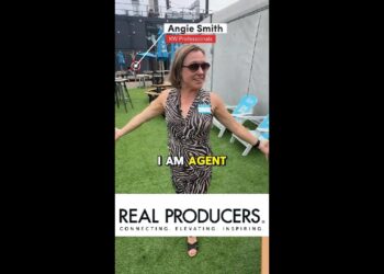 Spotted Agent Angie Smith lighting up the room at our Detroit Shipping Co. event #shorts